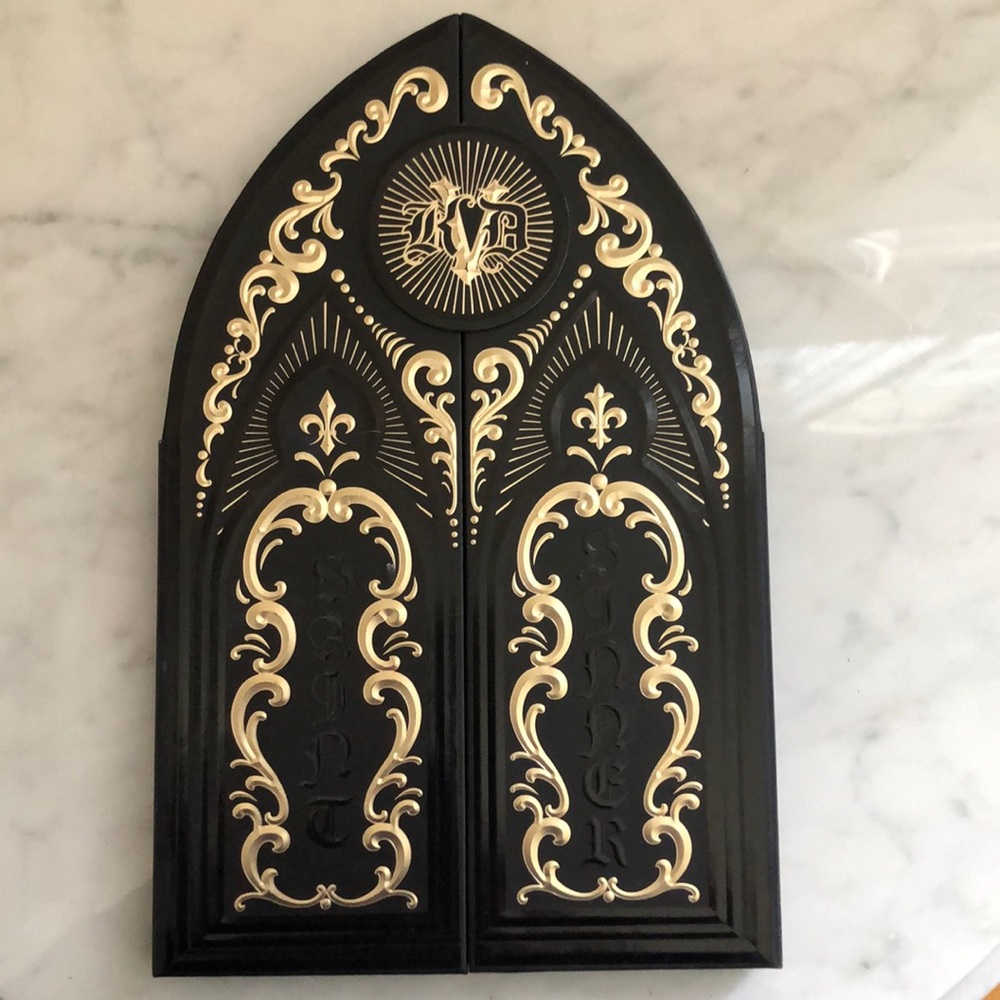 Kat Von D Saints and Sinners eyeshadow palette